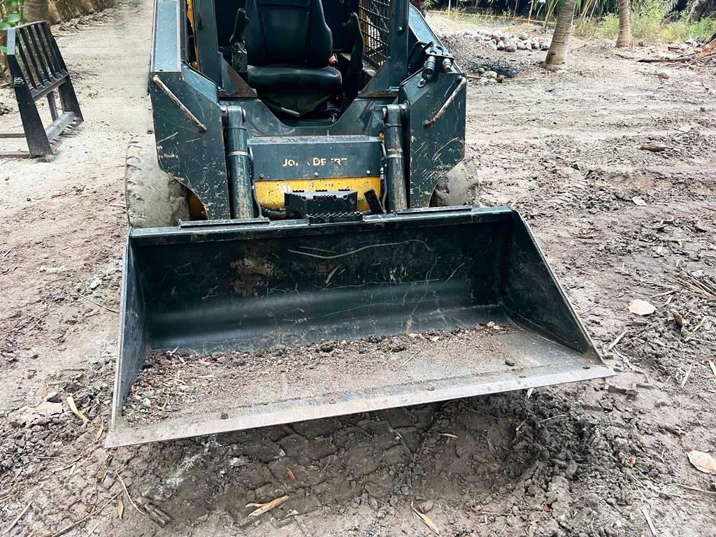 John Deere 312 Kompaktlastere