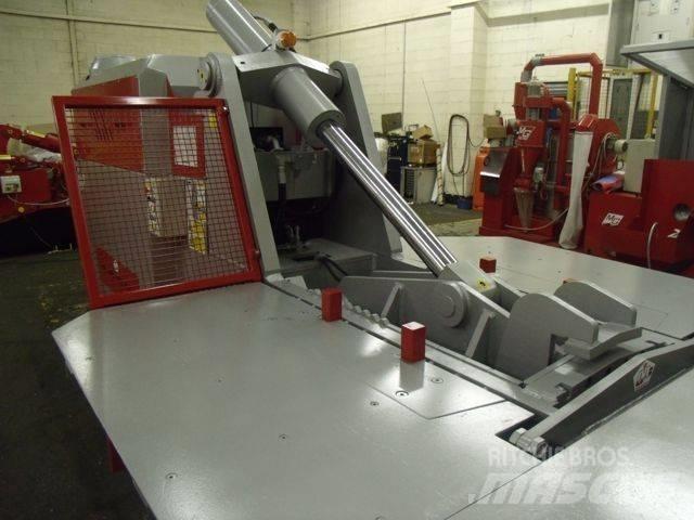 McIntyre Metal Baler Avfallskomprimatorer