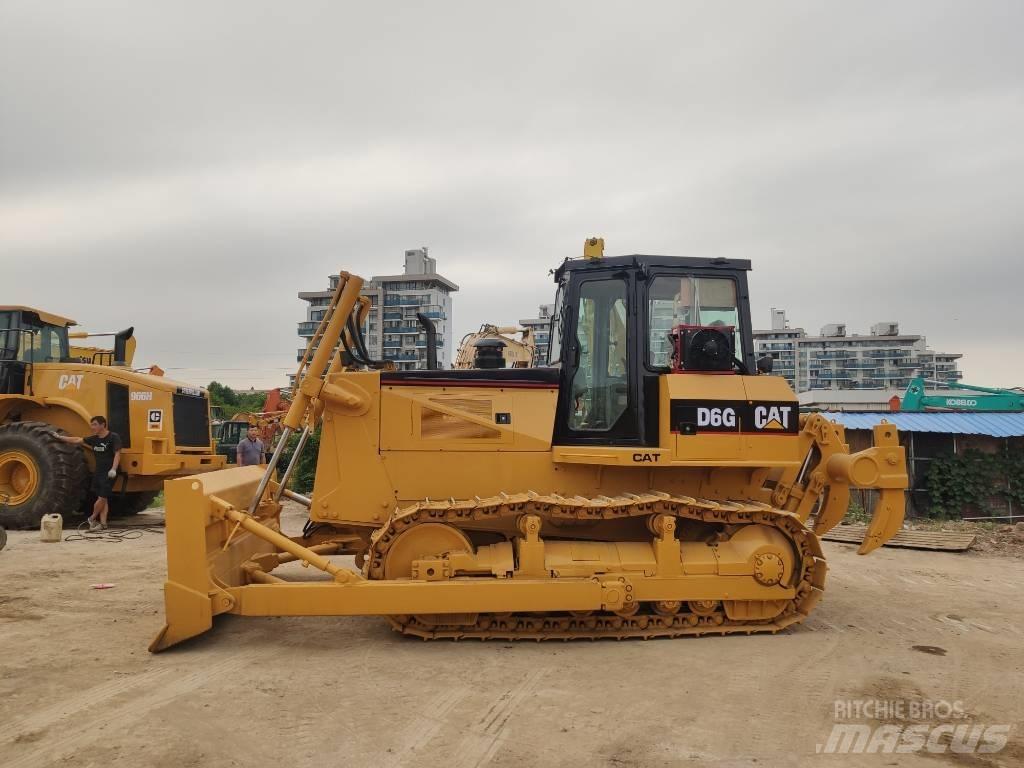 CAT D 6 G Dozere Beltegående