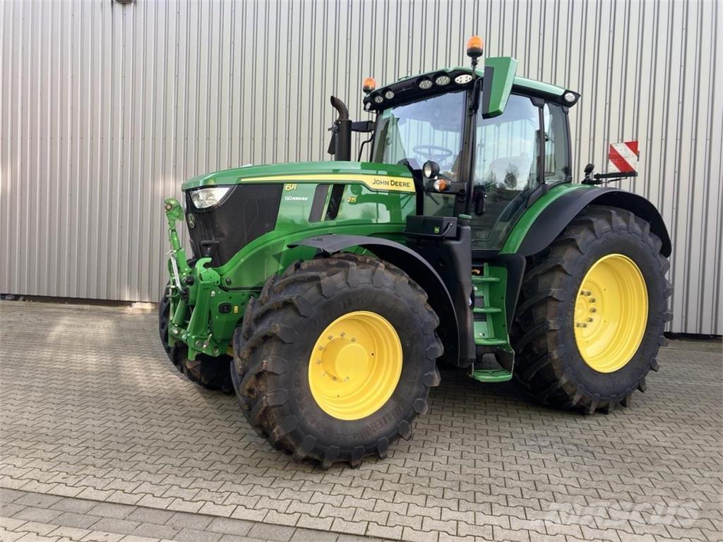 John Deere 6R 215 Traktorer