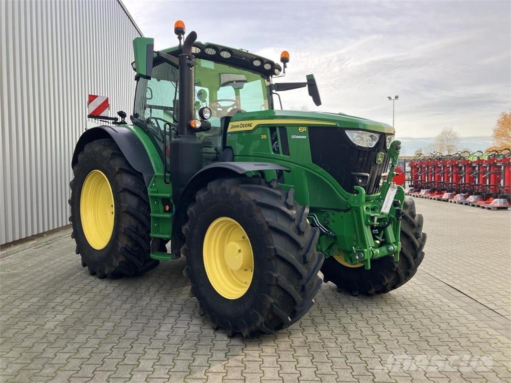 John Deere 6R 215 Traktorer