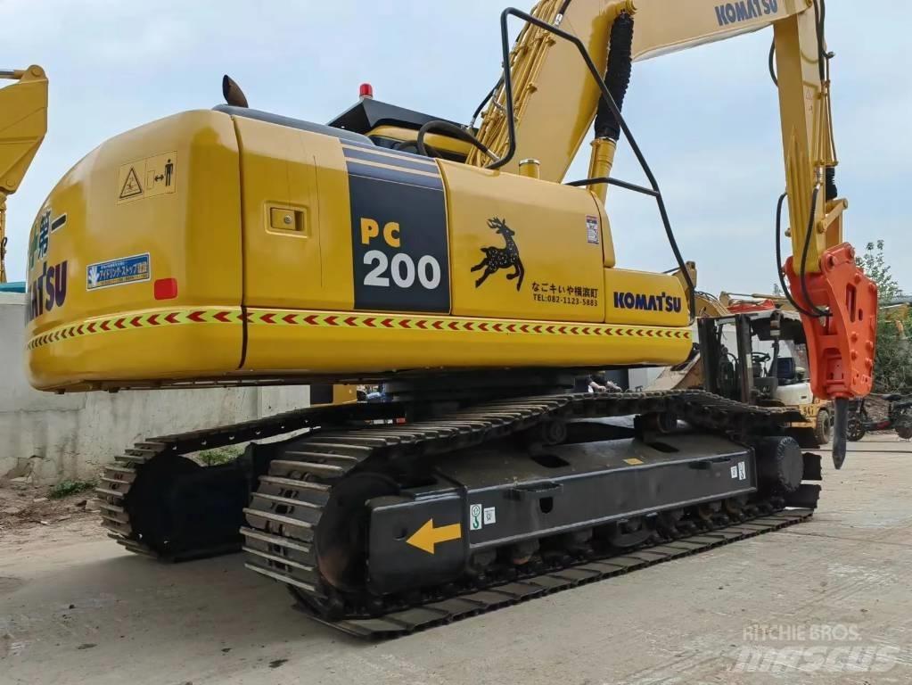 Komatsu PC 200-7L Beltegraver