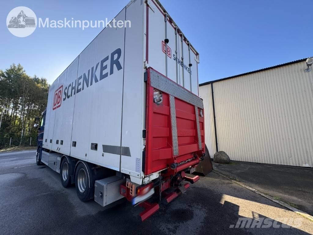 DAF FAS XF530Z Skapbiler