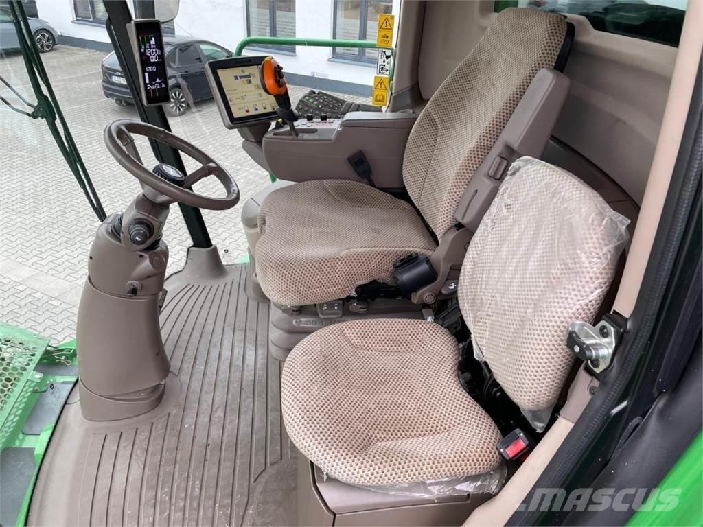 John Deere T560I Skurtreskere