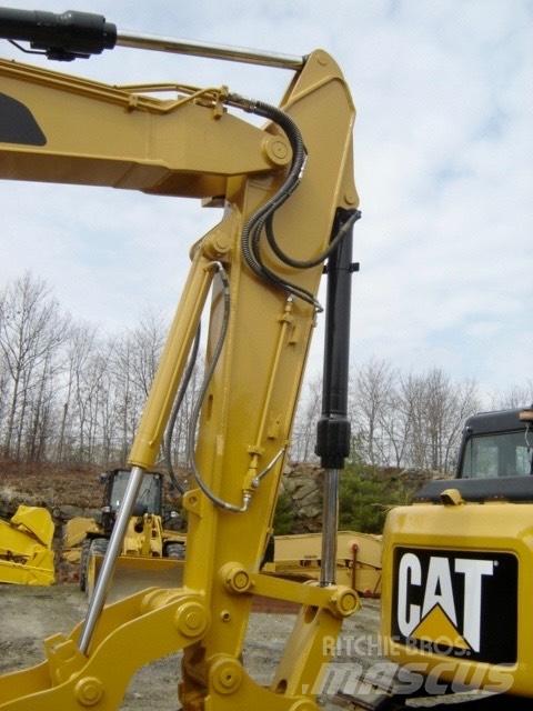 CAT 311F Beltegraver