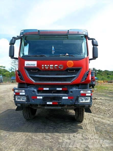 Iveco Trakker 410 Kranbil