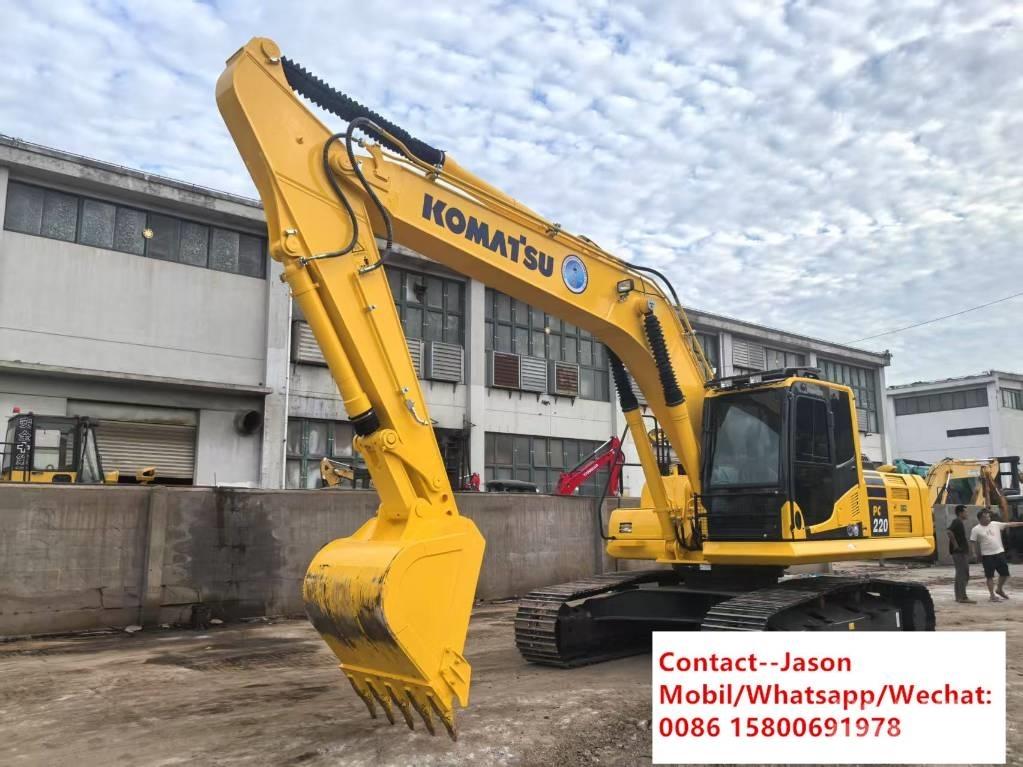 Komatsu PC 220-8 Beltegraver