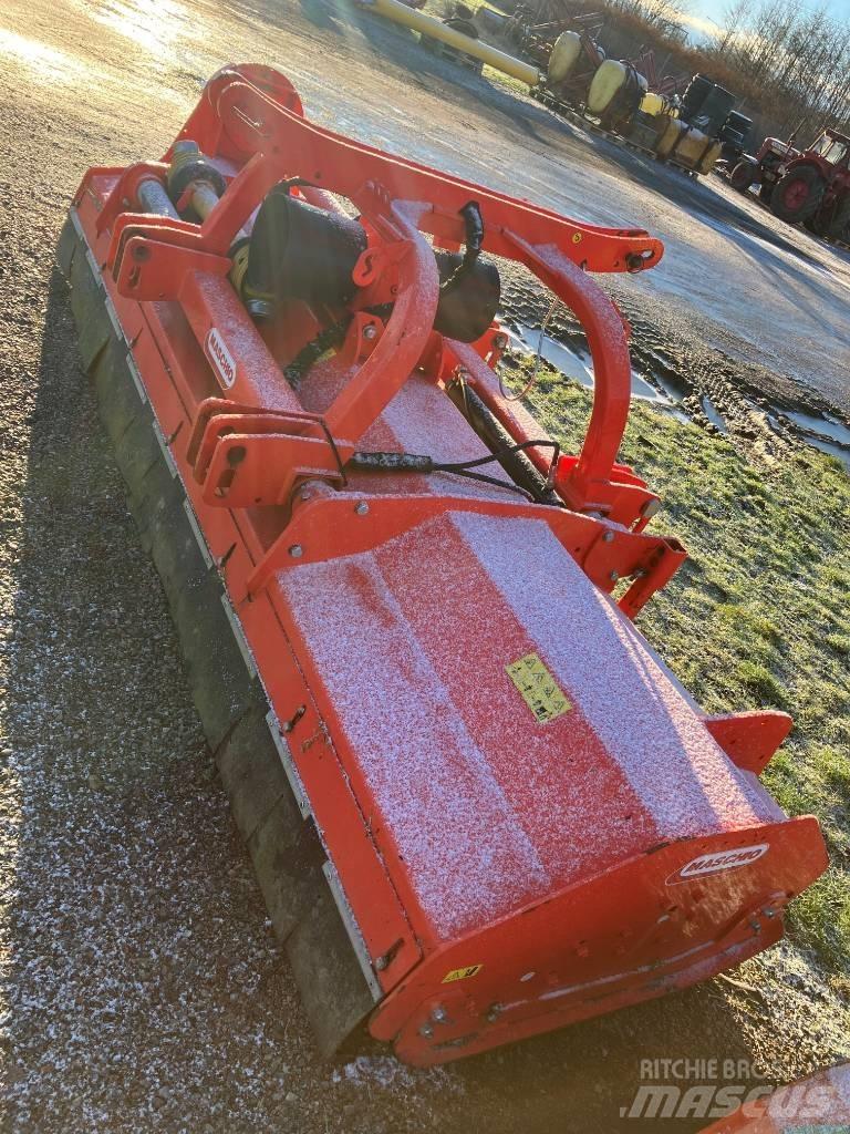 Maschio bufalo 300 Beitepussere og toppkuttere