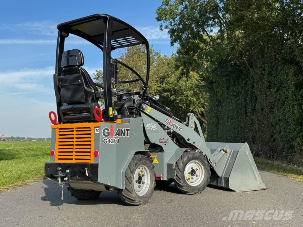 GiANT G 1200 Hjullastere