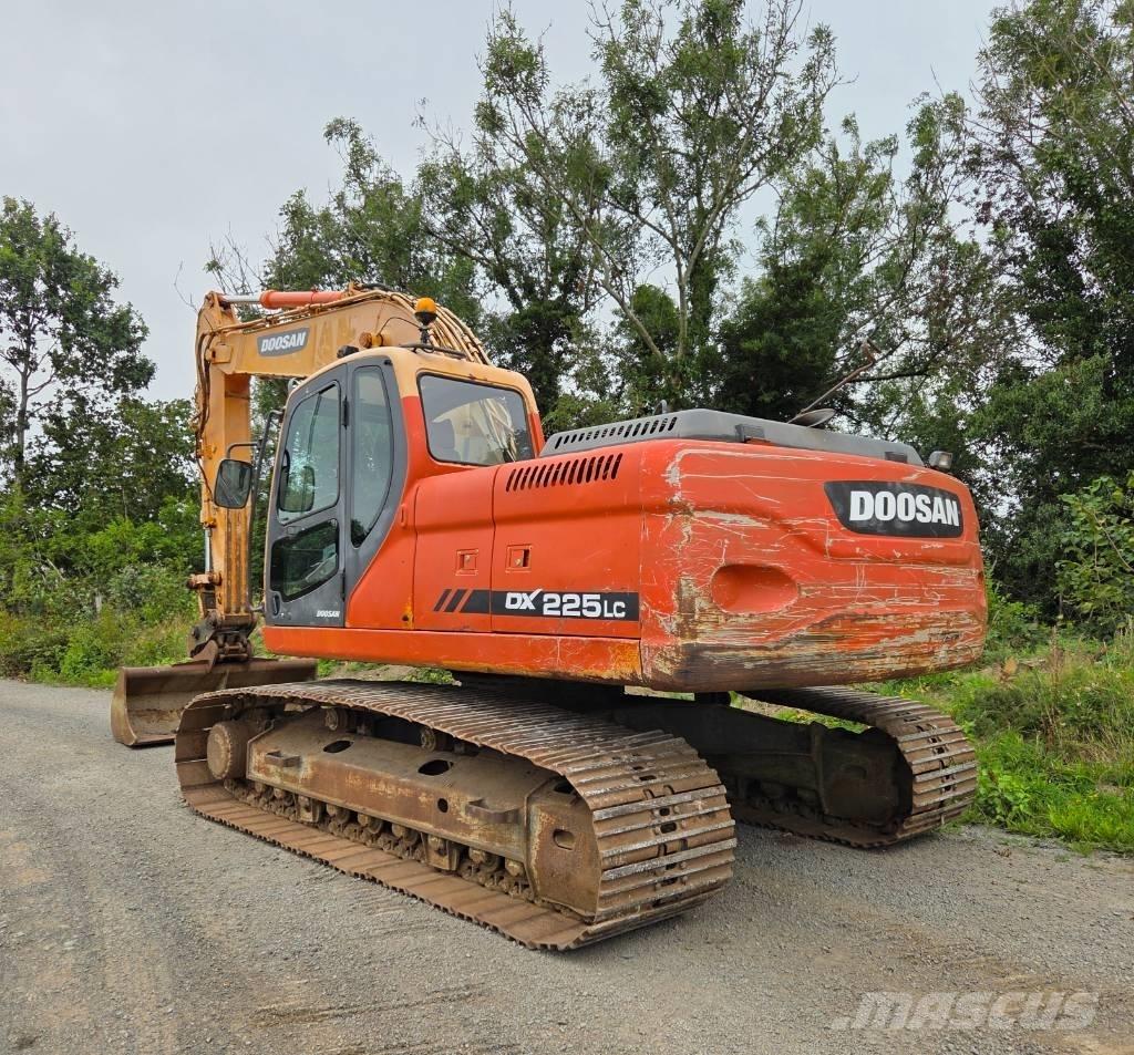 Doosan DX 225 LC Beltegraver