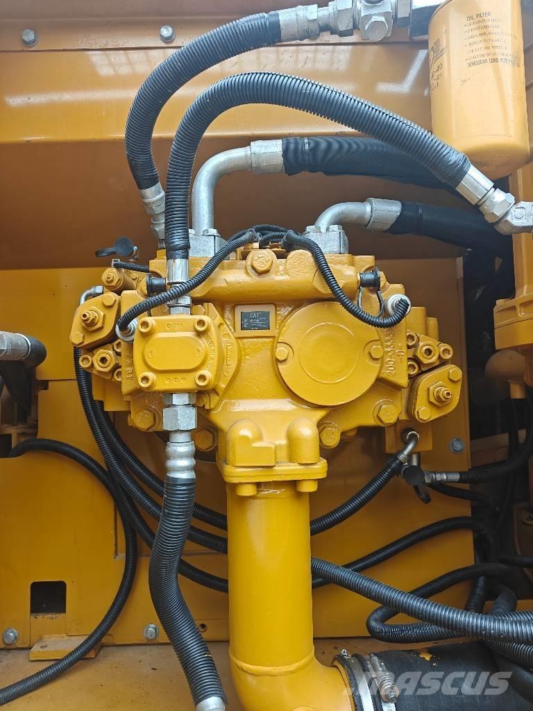 CAT 329 D Beltegraver