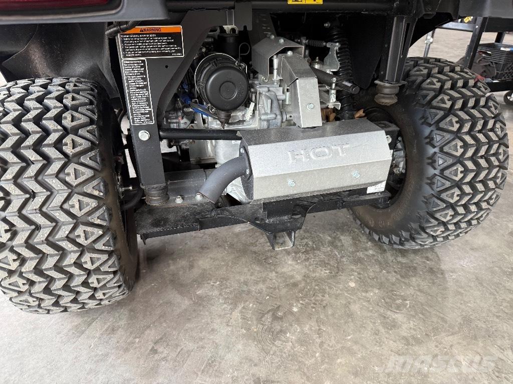 Kubota RTV 520 A Redskapsbærere