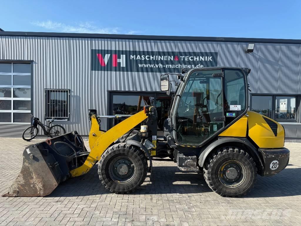 Komatsu WA 70-6 Hjullastere