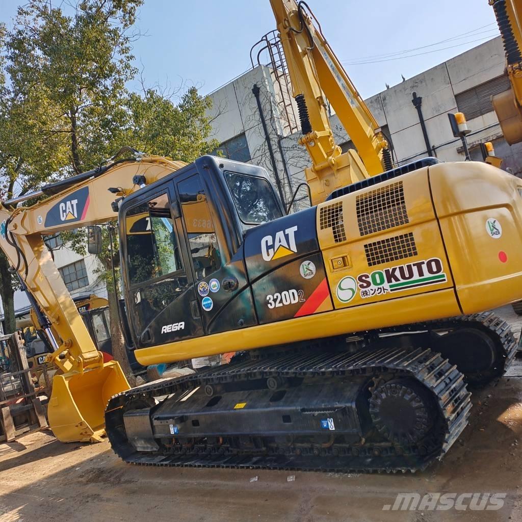 CAT 320 D2 Beltegraver