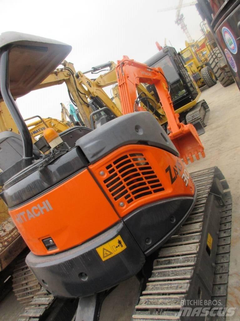 Hitachi ZX 30 U Minigravere <7t