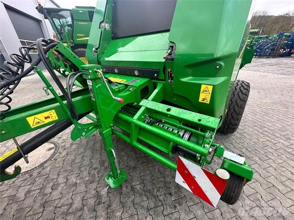 John Deere V461M Rundballepresser