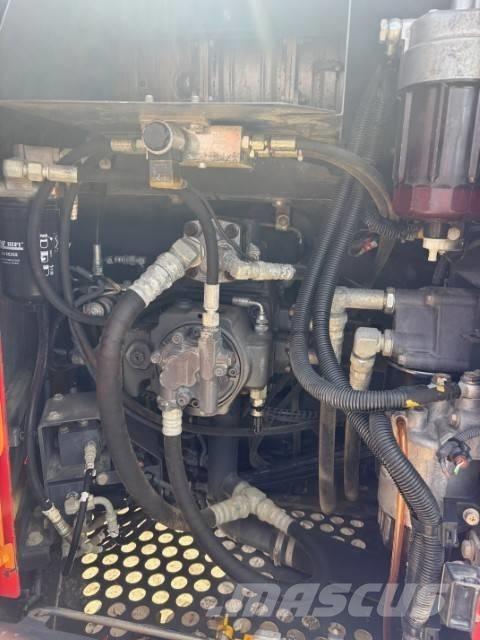 CASE CX 130 C Beltegraver