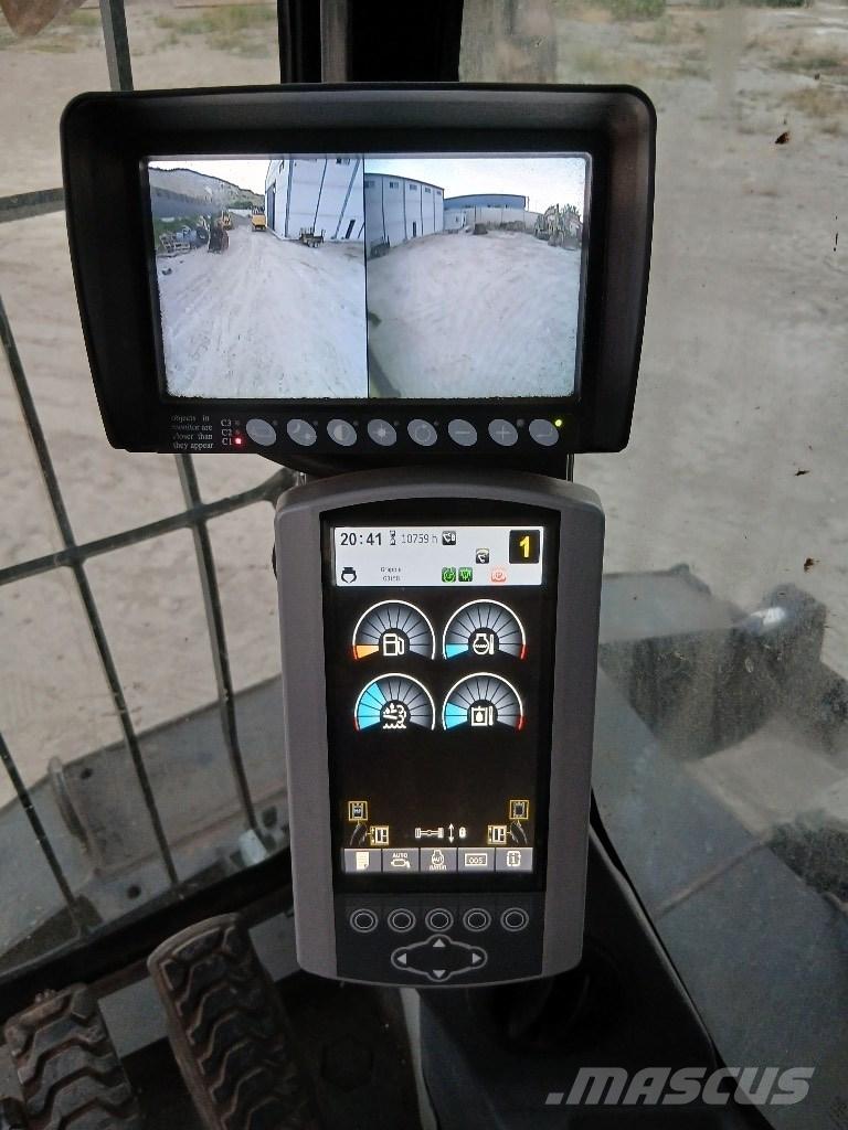 CAT MH 3022 Gravemaskiner for avfallshåndtering