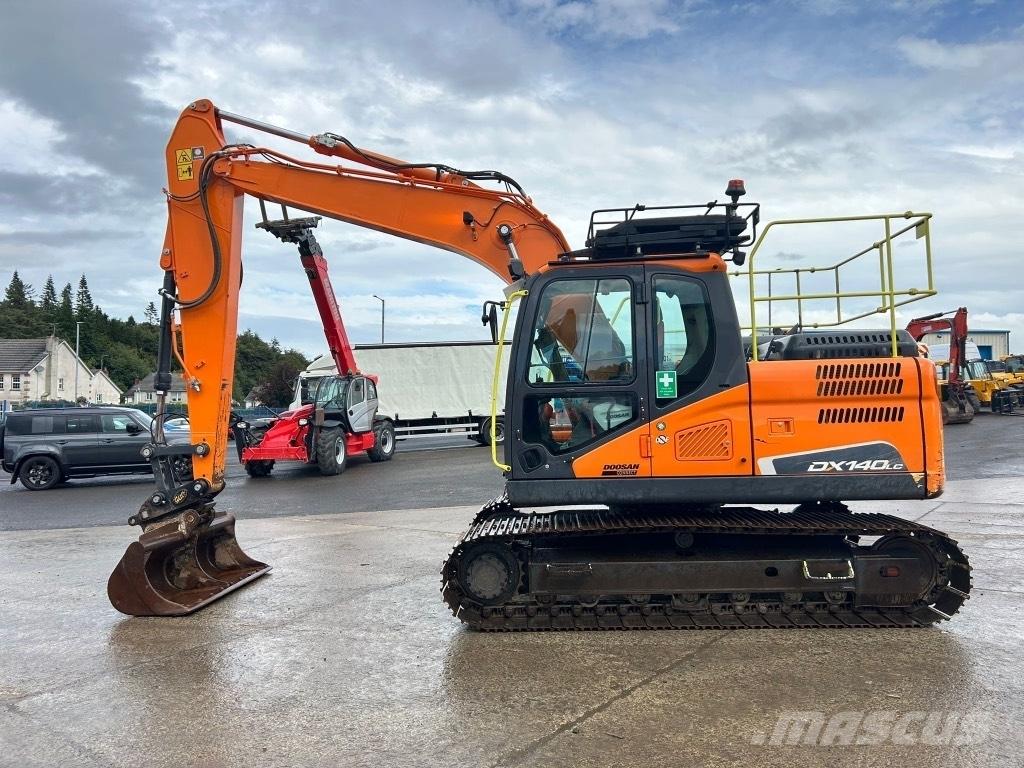 Doosan DX140 LC Beltegraver
