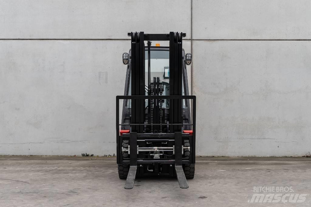 Manitou MI 25 D Diesel Trucker