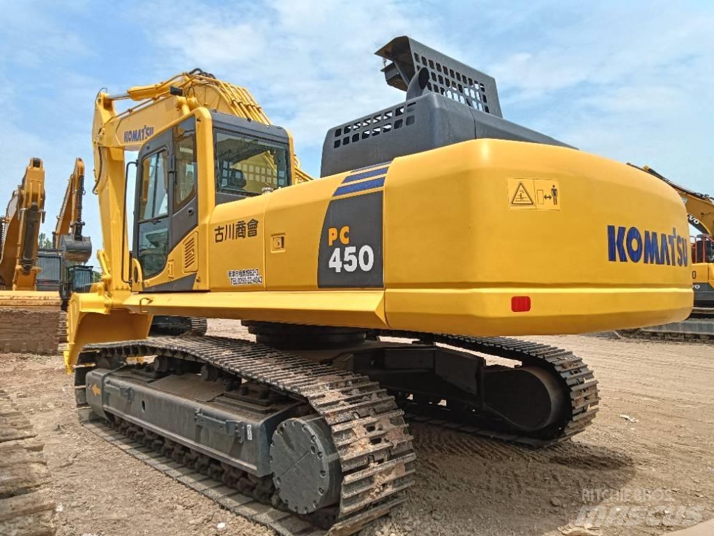 Komatsu PC 450-8 Beltegraver