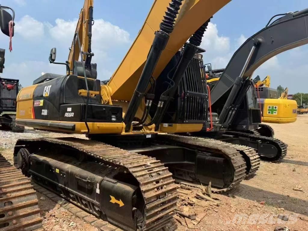 CAT 330 Beltegraver