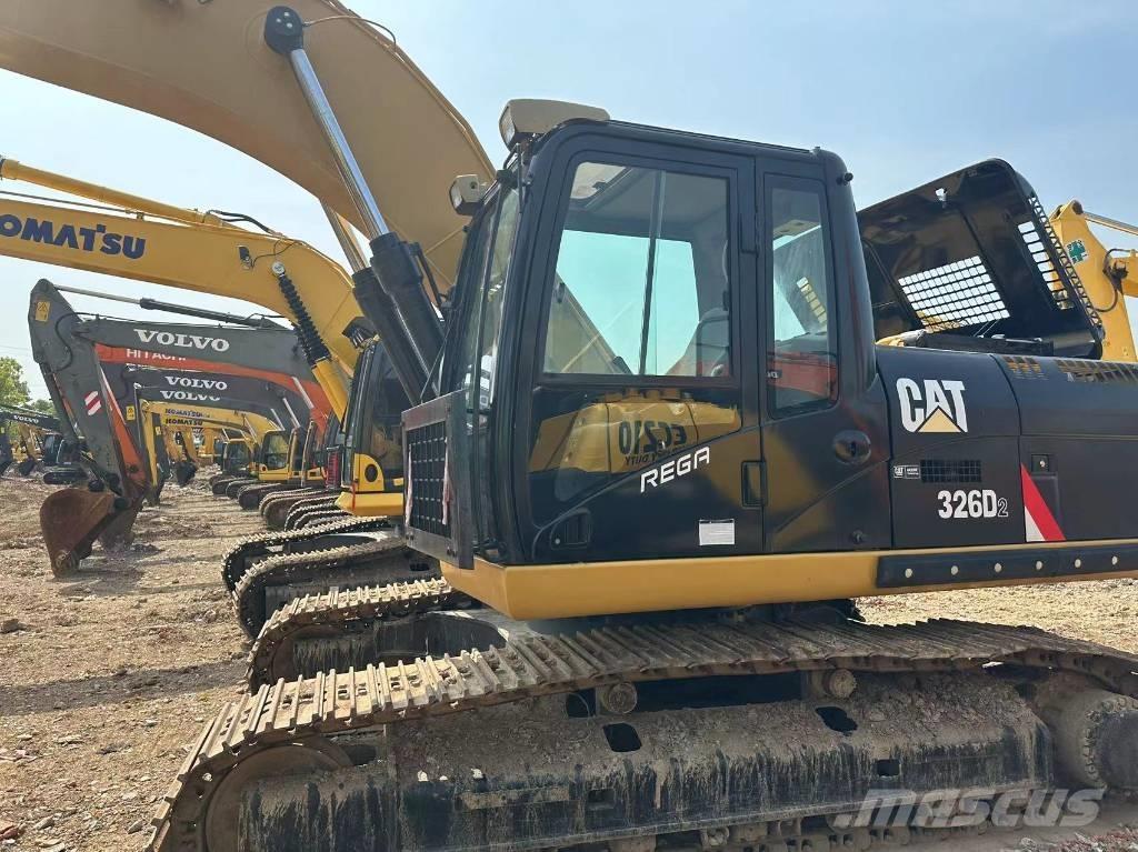 CAT 326 Beltegraver