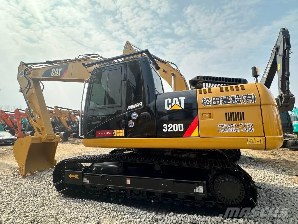CAT 320 D Beltegraver