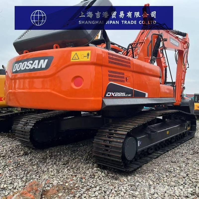 Doosan DX 225 Beltegraver