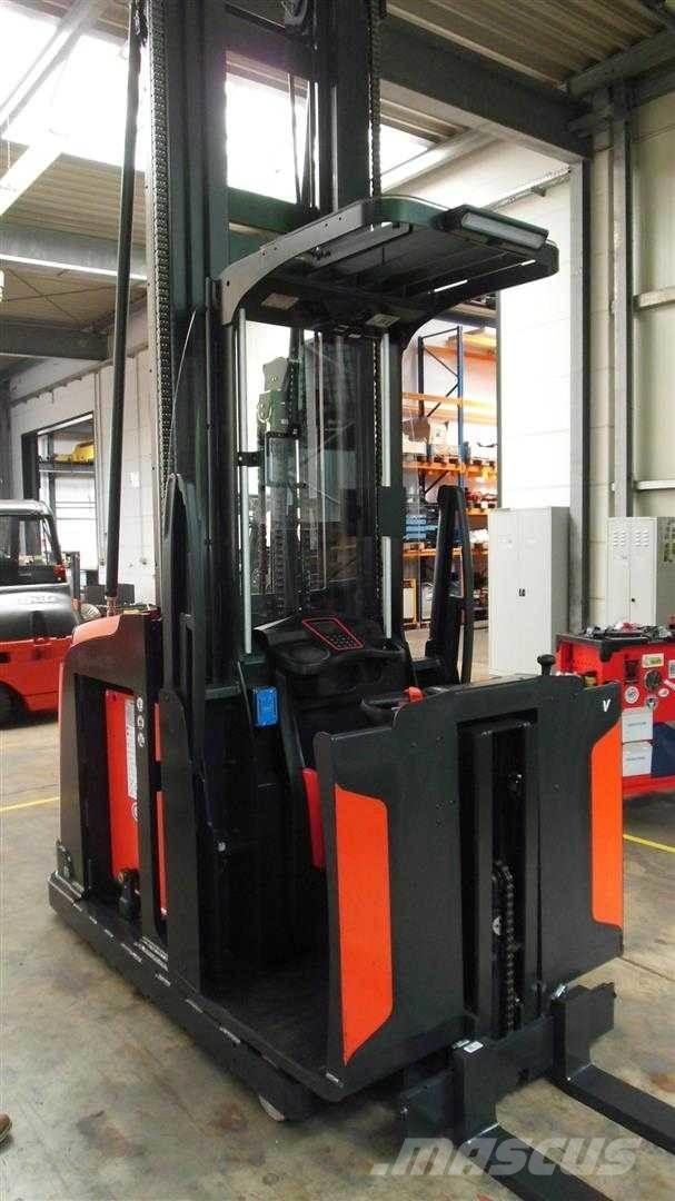 Linde V12 Høytløftende plukketruck