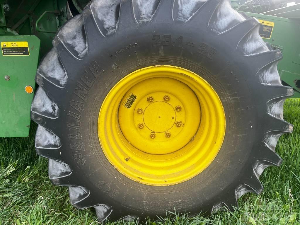 John Deere 1072 Skurtreskere