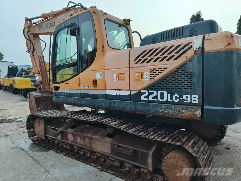 Hyundai R220LC-9S Beltegraver