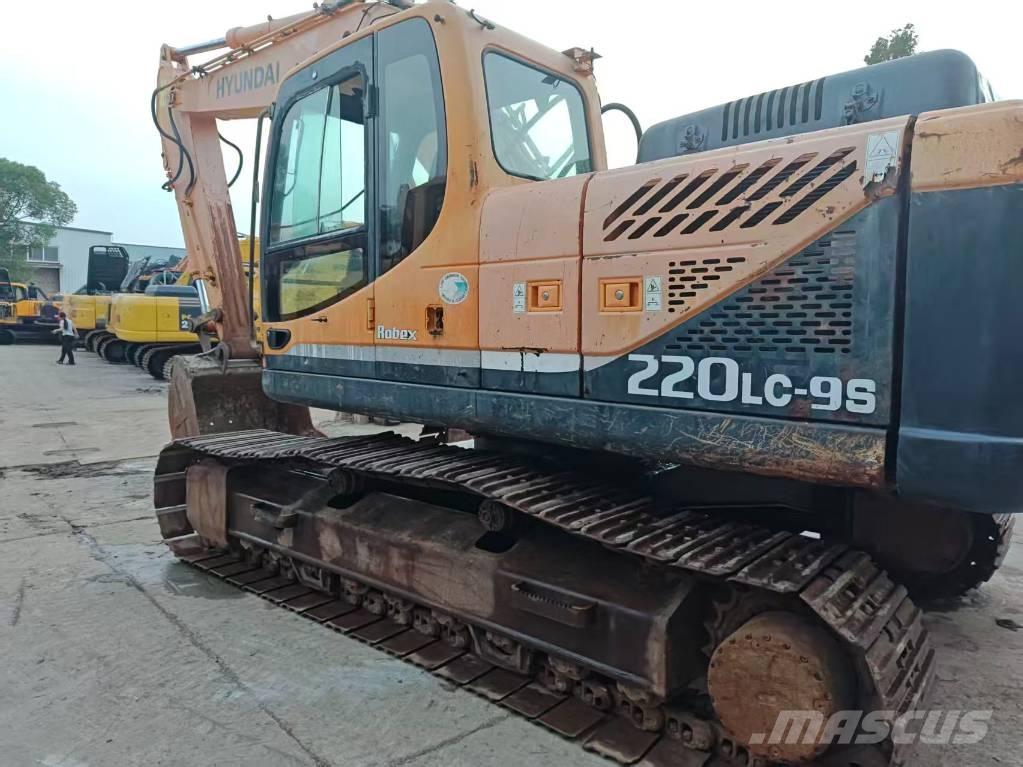 Hyundai R220LC-9S Beltegraver