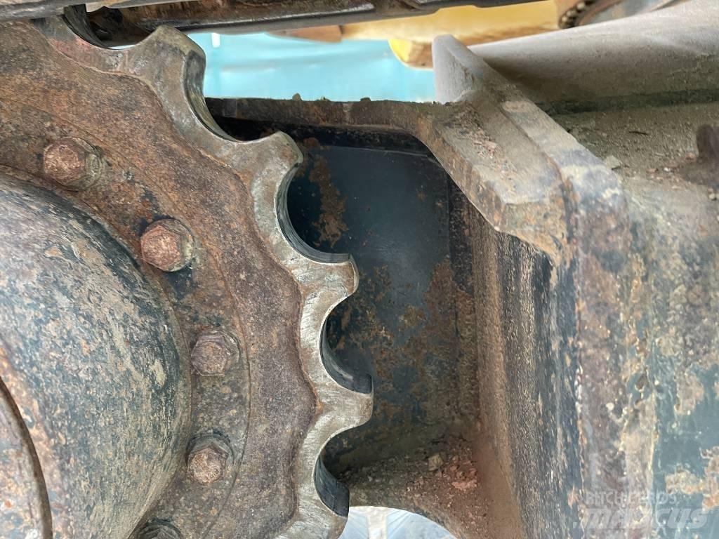 Komatsu PC 80 MR-5E0 Midigravere 7 - 12t