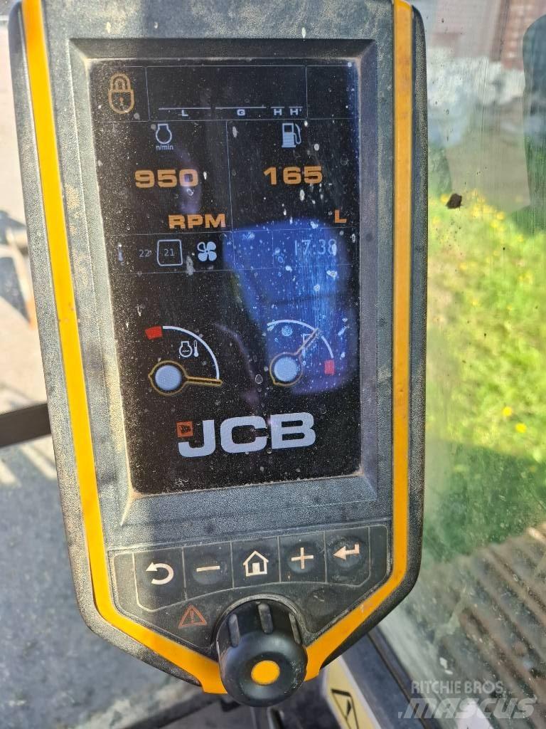 JCB JS 220 LC Beltegraver