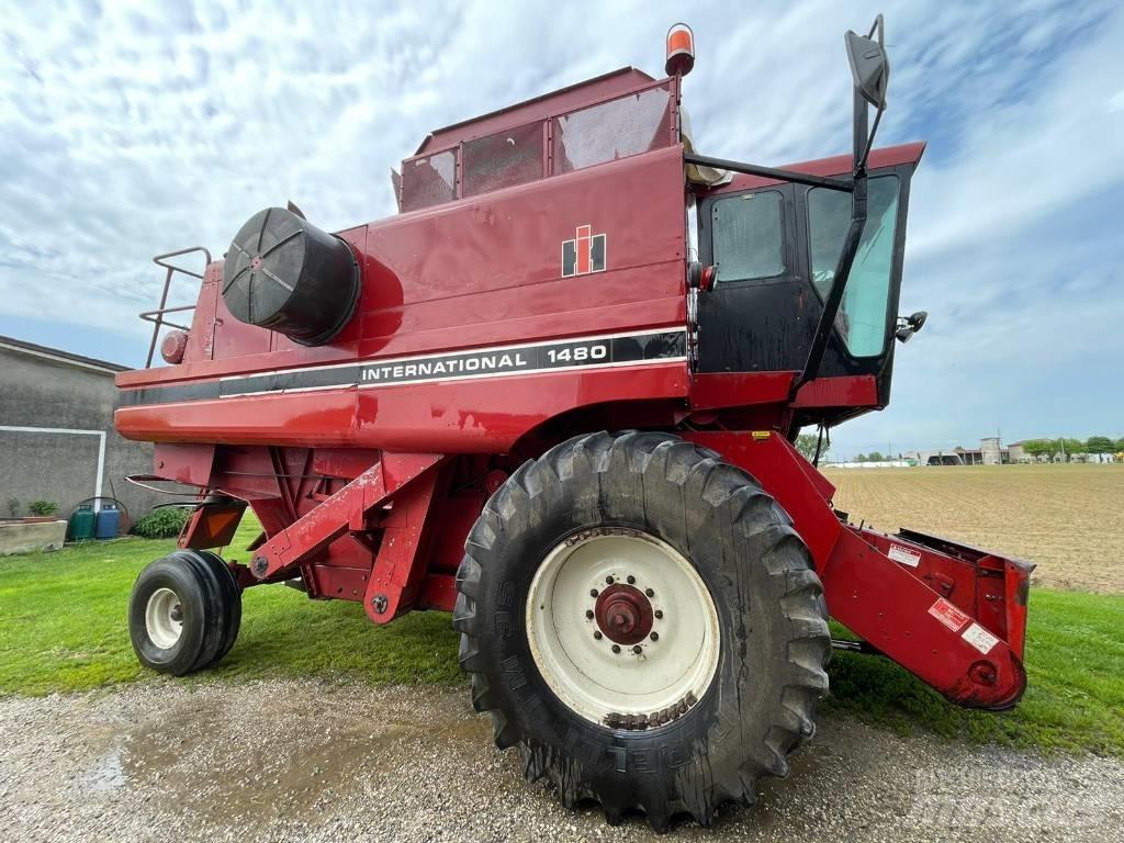 CASE 1480 Skurtreskere