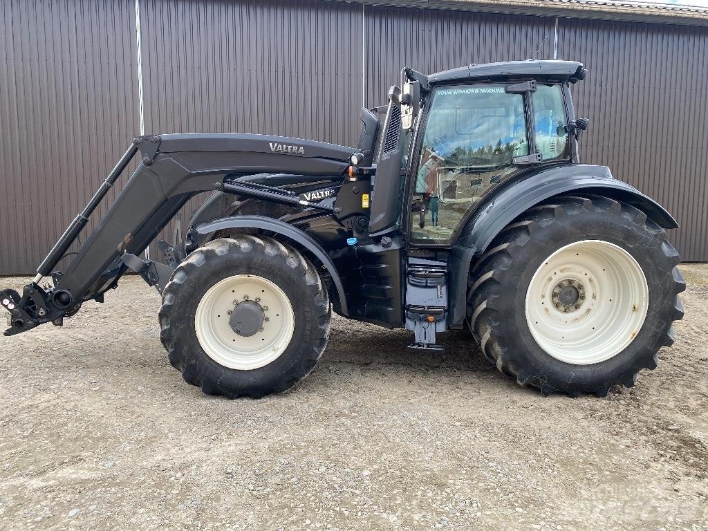 Valtra T 254 V Traktorer