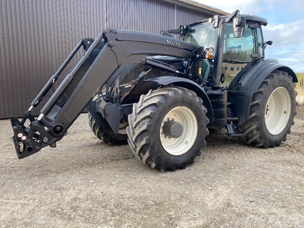 Valtra T 254 V Traktorer