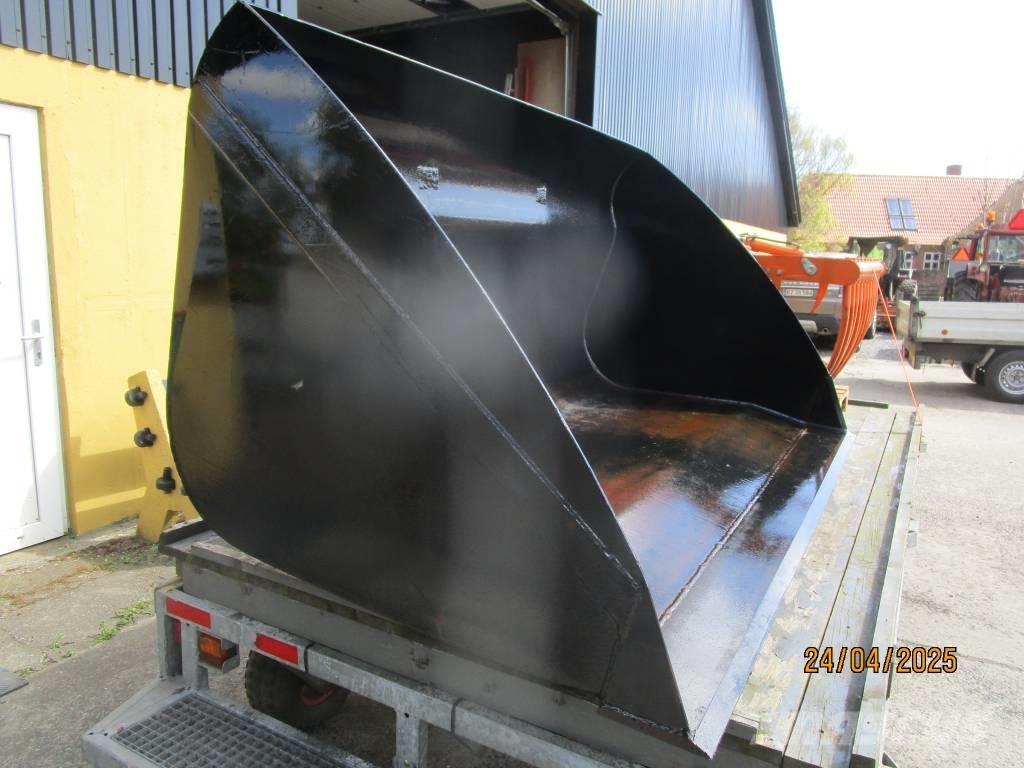 Manitou T 732 Teleskoplastere for Landbruk