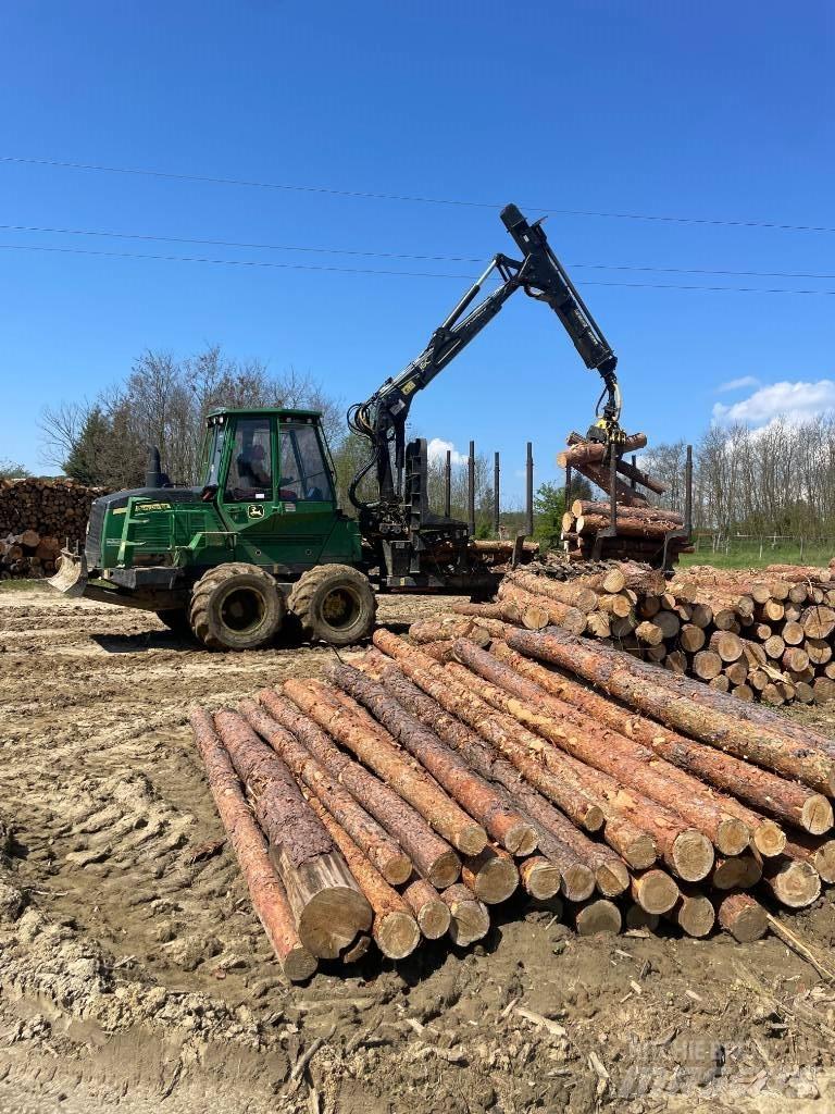 John Deere 1110G Lassbærere
