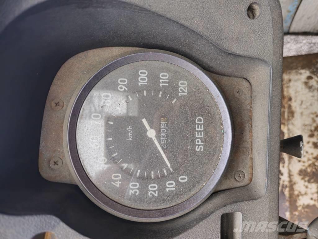 Link-Belt HC238J Allterreng kraner