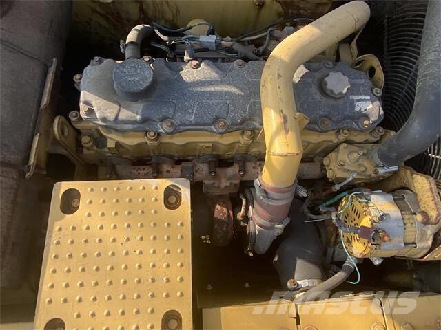 CAT 329D Beltegraver