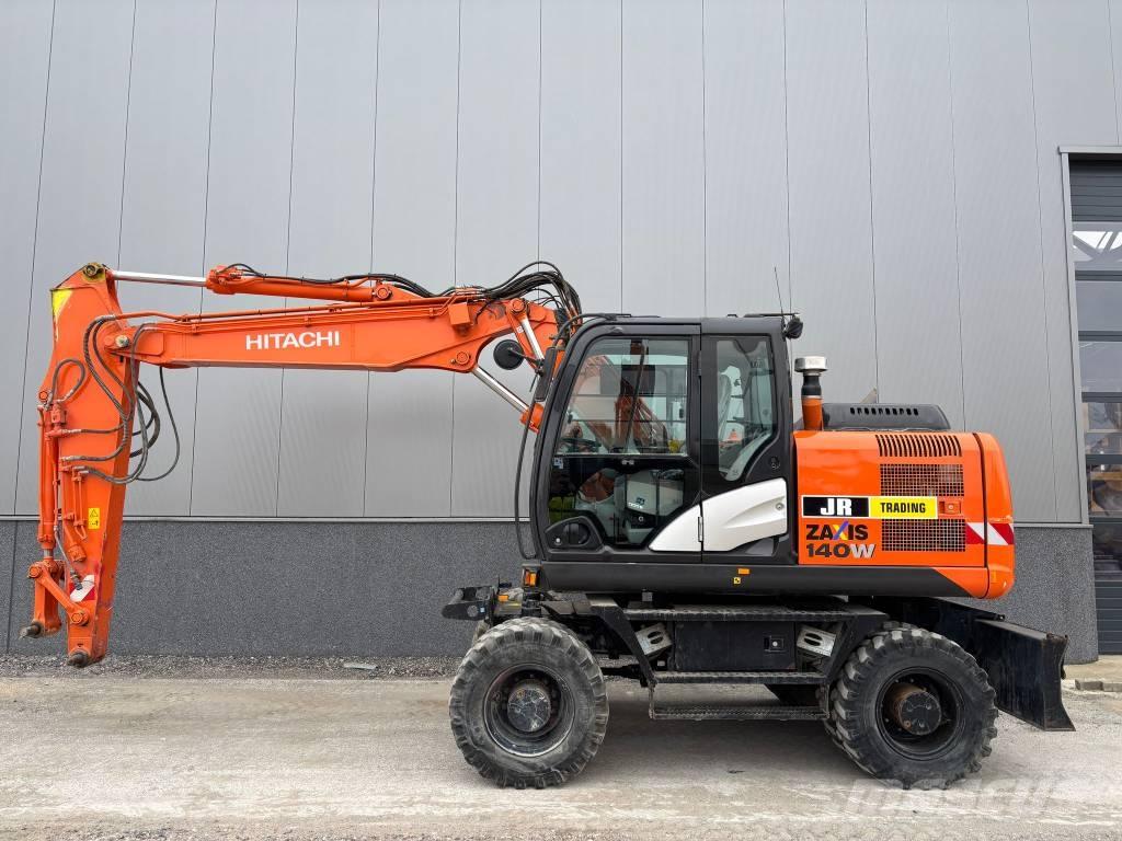 Hitachi ZX 140 W-5B Hjulgravere