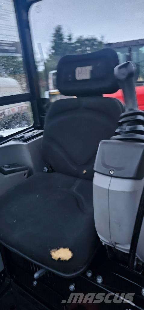 CAT 302.7 D CR Minigravere <7t
