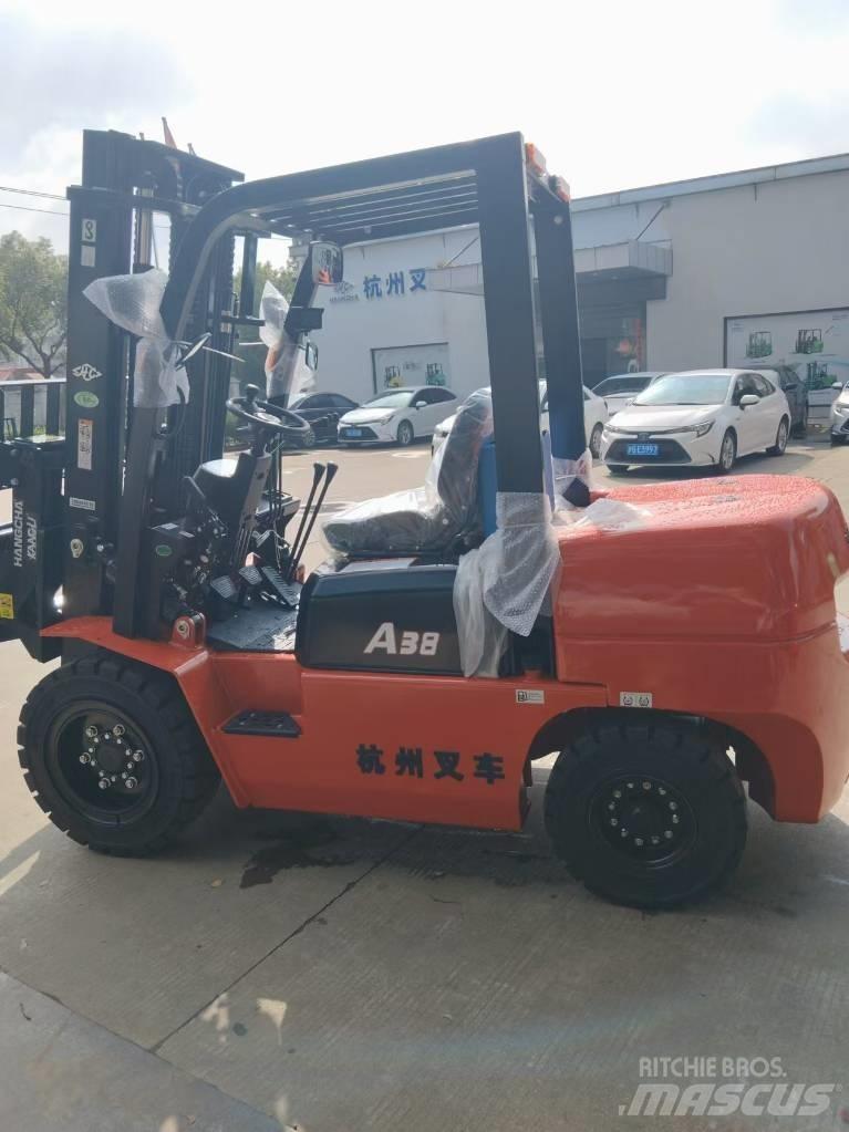 Hangcha CPCD38 Diesel Trucker