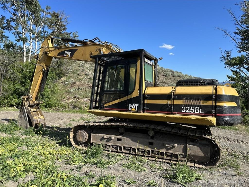 CAT 325BL Beltegraver