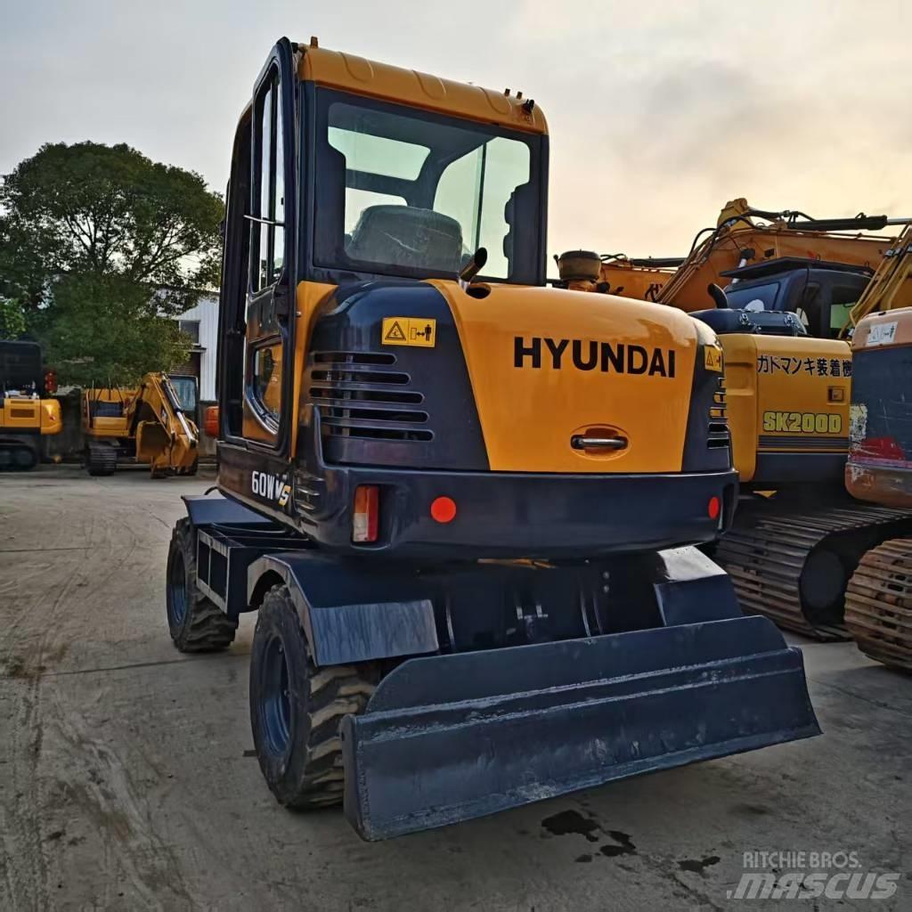 Hyundai 60W-9 Hjulgravere