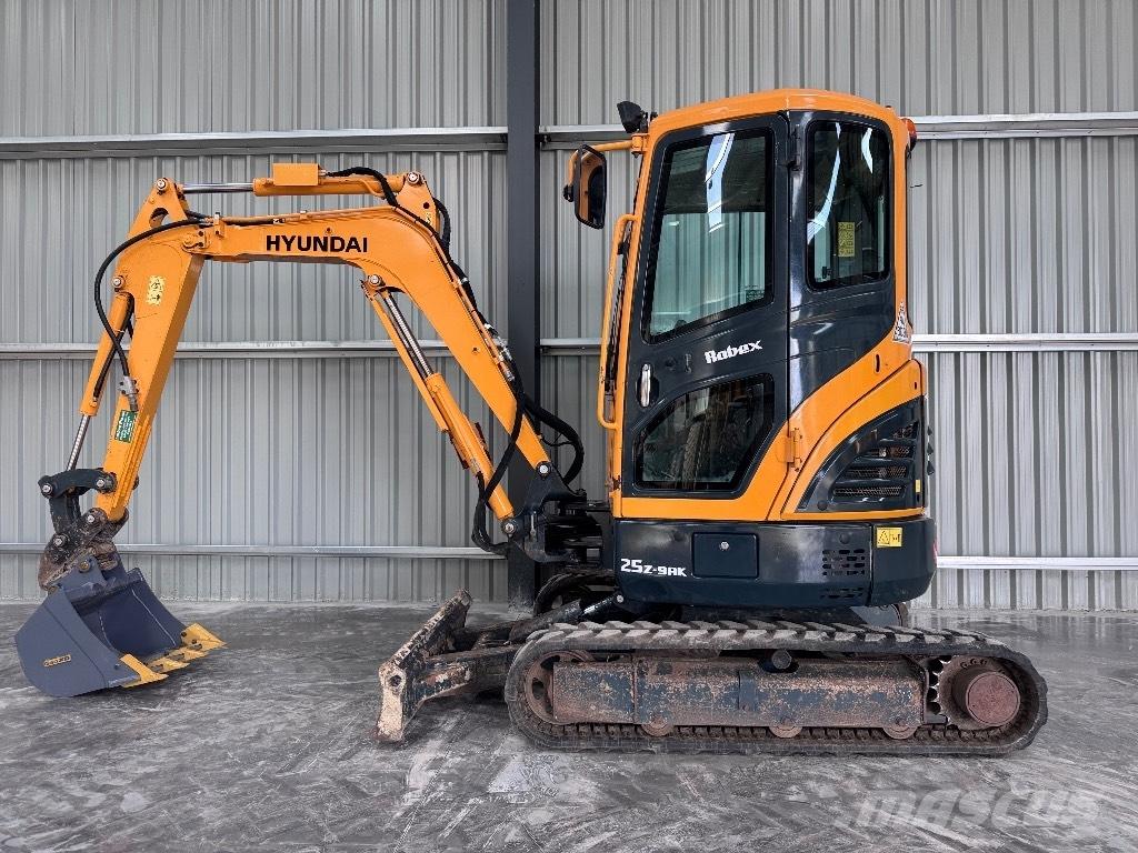Hyundai R25Z-9 AK Minigravere <7t