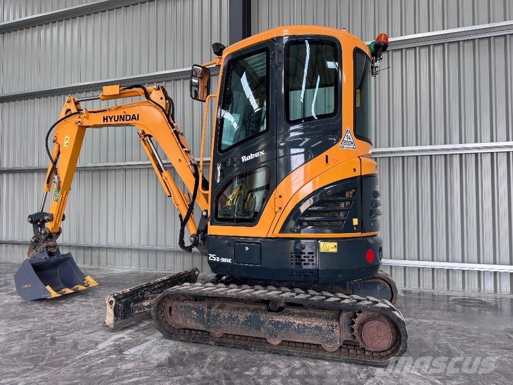 Hyundai R25Z-9 AK Minigravere <7t
