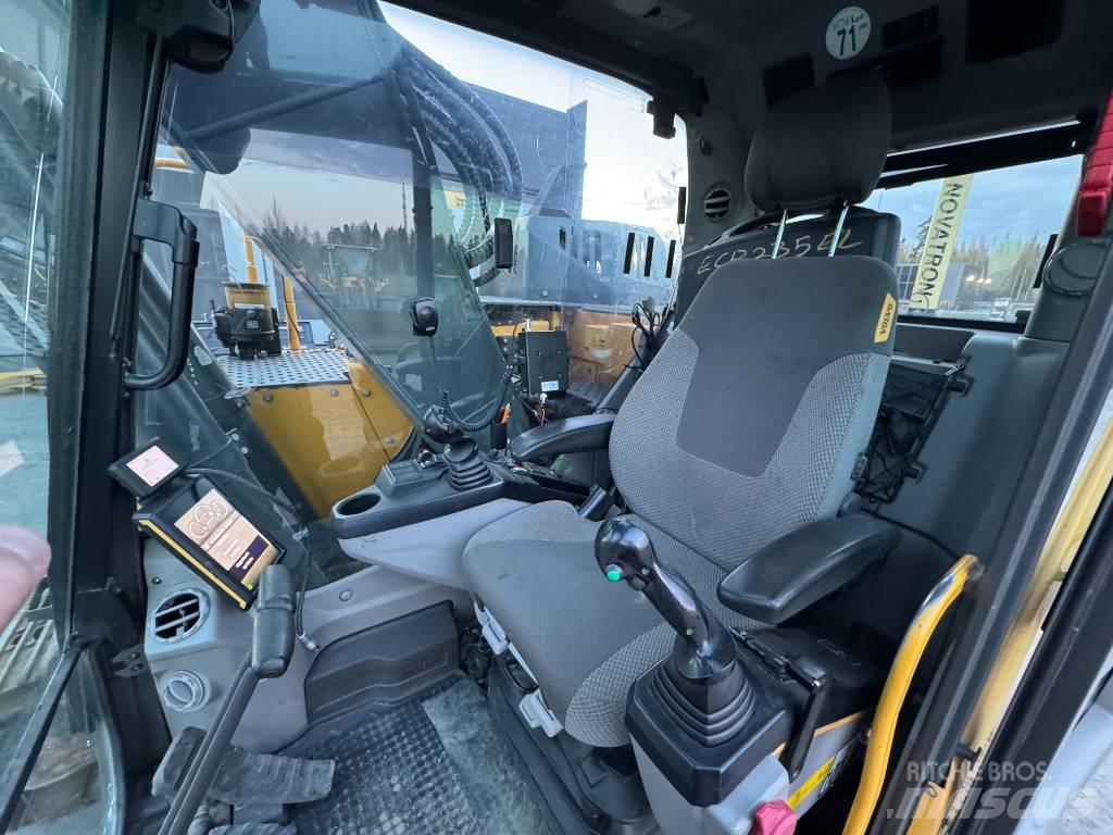 Volvo ECR 235 EL Beltegraver